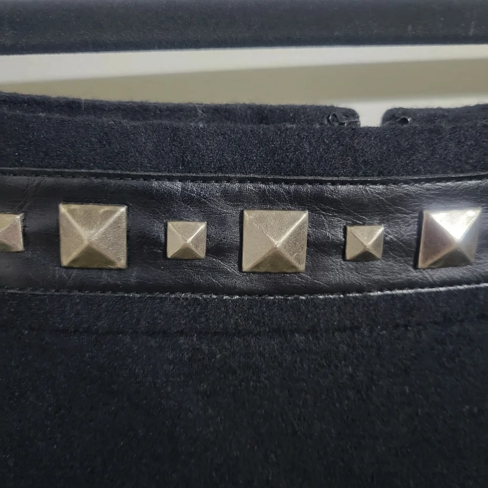 Tory Burch Wool Studded Black Skirt Size Small